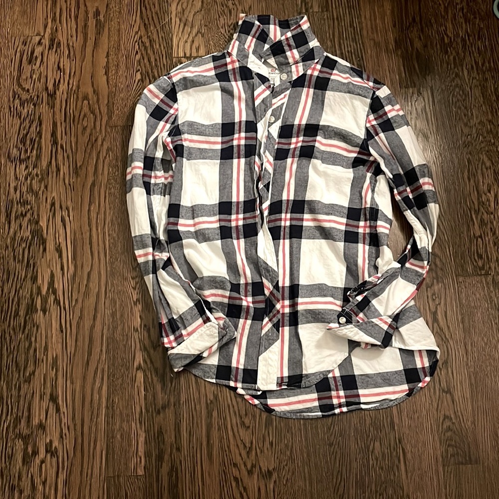 Plaid Vineyard vine button up